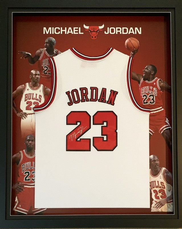 Michael Jordan Personally Signed Chicago Bulls White Jersey